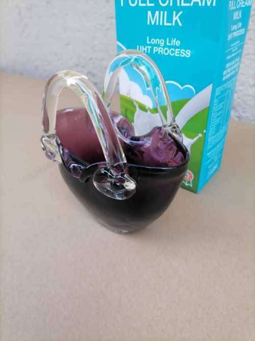 MARANO GLASS PURPLE PURSE AMAZING CONDITION