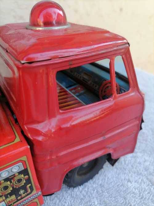 VINTAGE 1950`S FRICTION POWERED FIRE TRUCK - MASSIVE  - TIN TOY -  100% WORKING