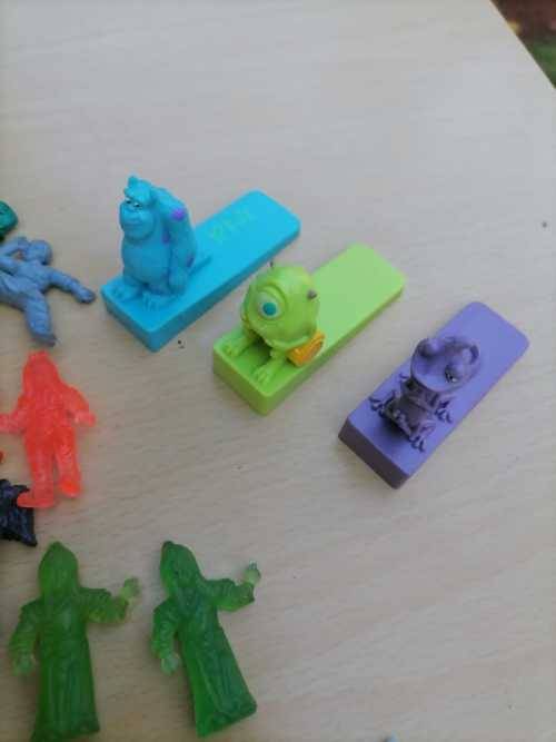 177 VERY RARE  CEREAL BOX TOYS