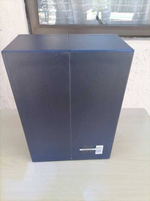 Johnnie Walker Blue Label - 750ml - GIFT PACK SET