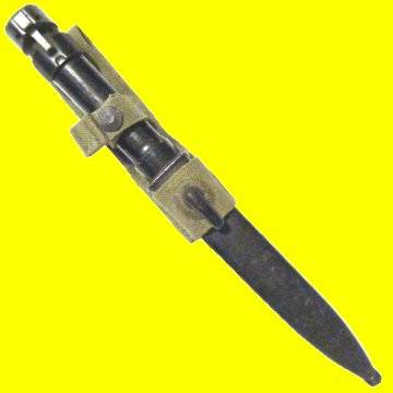 R1 Bayonet with Scabbard and Frock - As used during the Border War Period.