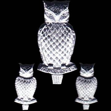 Military Intelligence Cap and Collar Badges.