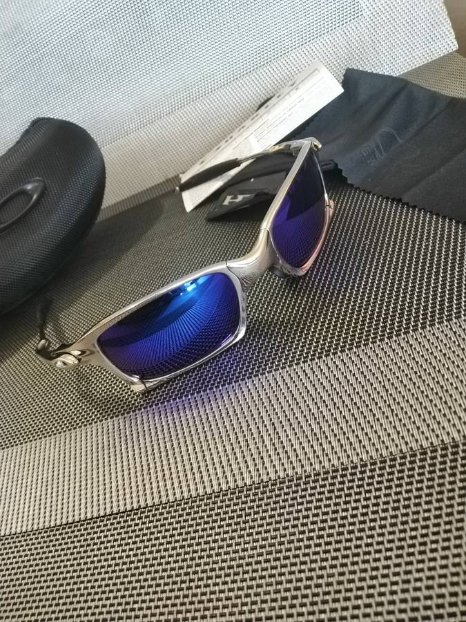 OAKLEY SUNGLASSES! SQUARED X METAL, BRAND NEW!
