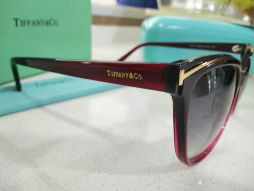 TIFFANY & CO, LADIES COLLECTION. BRAND NEW.
