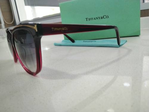 TIFFANY & CO, LADIES COLLECTION. BRAND NEW.