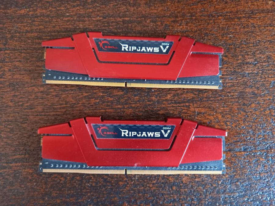 G.Skill RIPJAWS V  DDR4 2666 8GB KIT