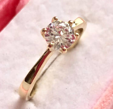 Popular **SISSYGIRLS** 1.2ct Sim. Diamond Ring Imported