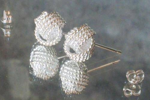 HIGH FASHION PETITE .925 STERLING SILVER EARRINGS
