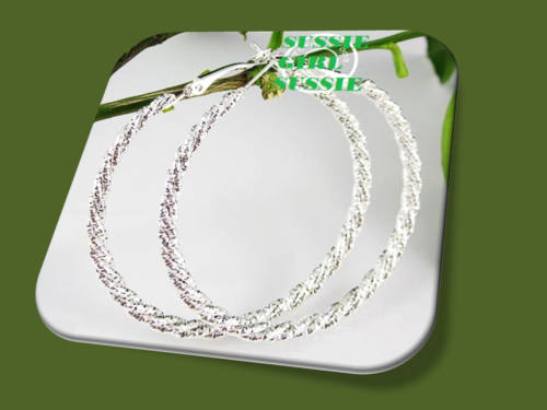 SPARKLING .925 STERLING SILVER EARRINGS