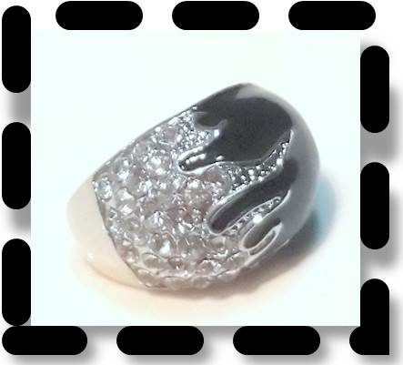 SPECTACULAR AND STYLISH DRESS RING