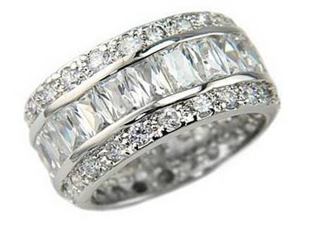 SEXY SASSY AND DEFINITELY HIGH QUALITY 925 RING WITH MEMORIAL DIAMONDS # SIZE 7/8/9
