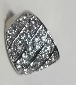 CULTURED DIAMOND SILVER DETAILED RING # SIZE 7.5
