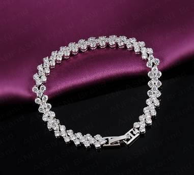 Fascination, Glamorous and Luxurious 24ct Platinum Gold Tennis Bracelet