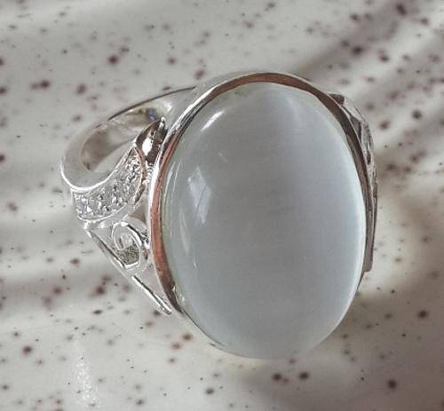 Amazing Handmade Moonstone Set in Shinny Silver Overlay  Ring #Size 7