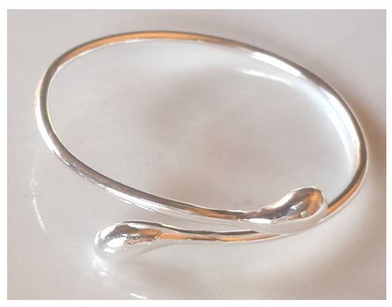 Impressive and  Quality  925 Sterling Silver Detailed Cuff Bangle