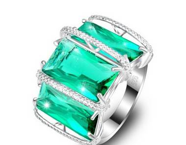 Bulky Posh Natural Green Tsavorite Garnet Set in 925 Silver Ring #Size 9