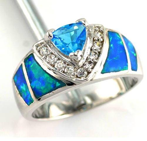 Enchanting Cr. Blue Topaz & White Diamond Impression Set in 925 Silver Ring # Size 9