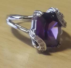 ** Addorable** Amethyst with Diamond Impression in 925 Silver Marked Ring # Size 9