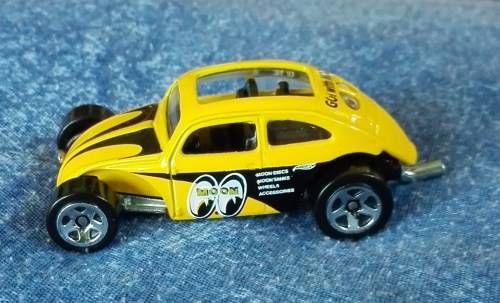 Diecast Hotwheels Mooneyes VW Beatle (metal base)