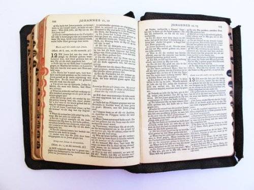 The Bible (Die Bybel) in Afrikaans, Old and New Testaments, print of the Cambridge University, 1941