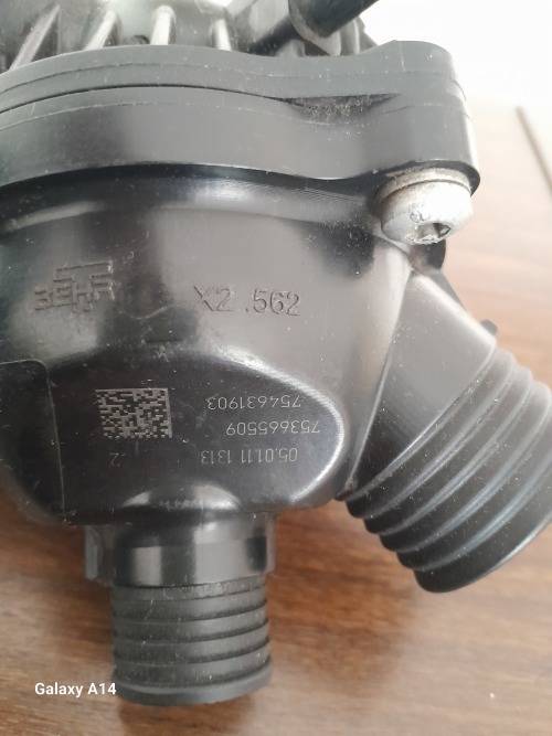 BMW Thermostat housing