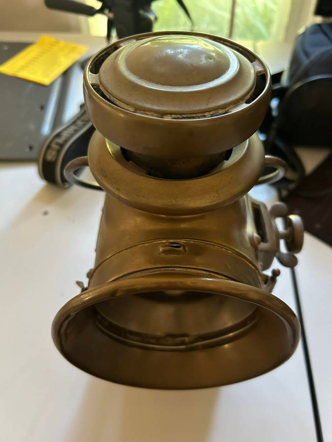 VINTAGE Lucas Lantern