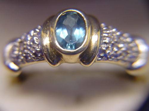 9ct Gold Topaz And Diamond Ring