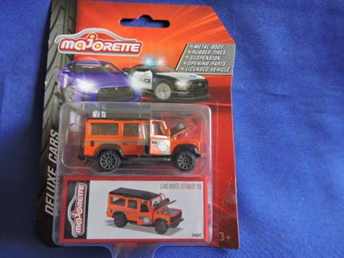 Majorette Land Rover Defender 110 ( Orange ) MIB  # BAKKIE BONANZA #..Like Hot Wheels