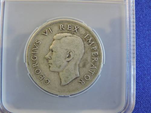1939  2 1/2 Shilling Half crown Silver graded coin  slabbed