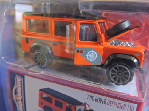 Majorette Land Rover Defender 110 ( Orange ) MIB  # BAKKIE BONANZA #..Like Hot Wheels