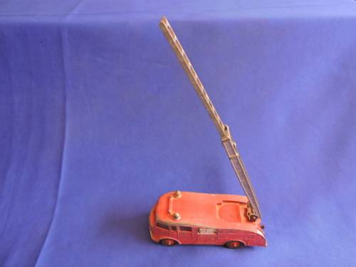 DINKY SUPERTOYS 955 Fire Engine Meccano Ltd  like Corgi Toys