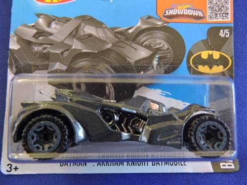 Hot Wheels Arkham Knight BATMOBILE..