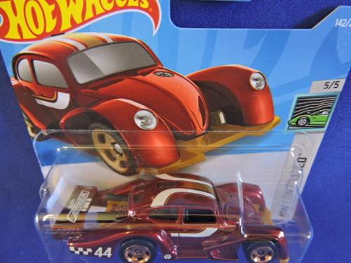 Hot Wheels VW VOLKSWAGEN KAFER RACER ( Wine Red ) Short Card