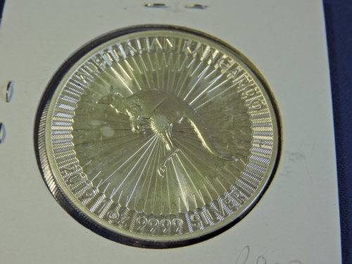 2019 $1 Dollar Australian Kangaroo 1oz  Fine Silver coin