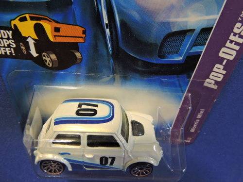 Hot Wheels MORRIS MINI ( White # 7 ) from the POP-OFFs range   Long Card   # MINI MANIA #