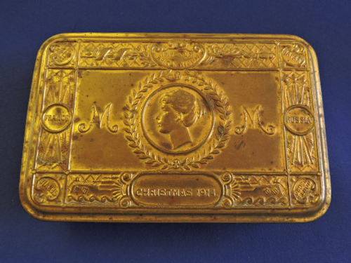 Vintage WW1 Brass Christmas 1914 Chocolate Tin Blik