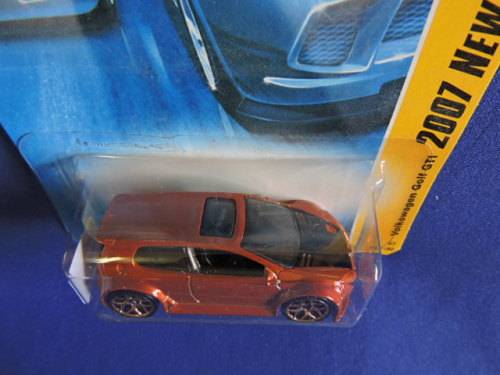 Hot Wheels VOLKSWAGEN VW Golf GTi ( Bronze  )