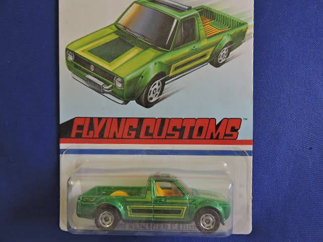 Hot Wheels Volkswagen VW Caddy ( Green ) Flying Customs  Long Card