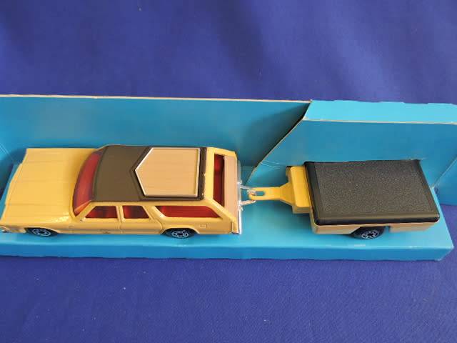 Matchbox K-68 SuperKings Dodge Monaco and Trailer 1/43 like Corgi like Dinky Toys