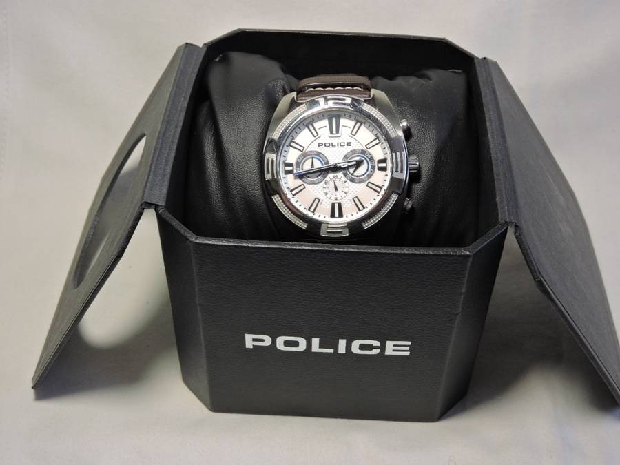 POLICE mens wristwatch