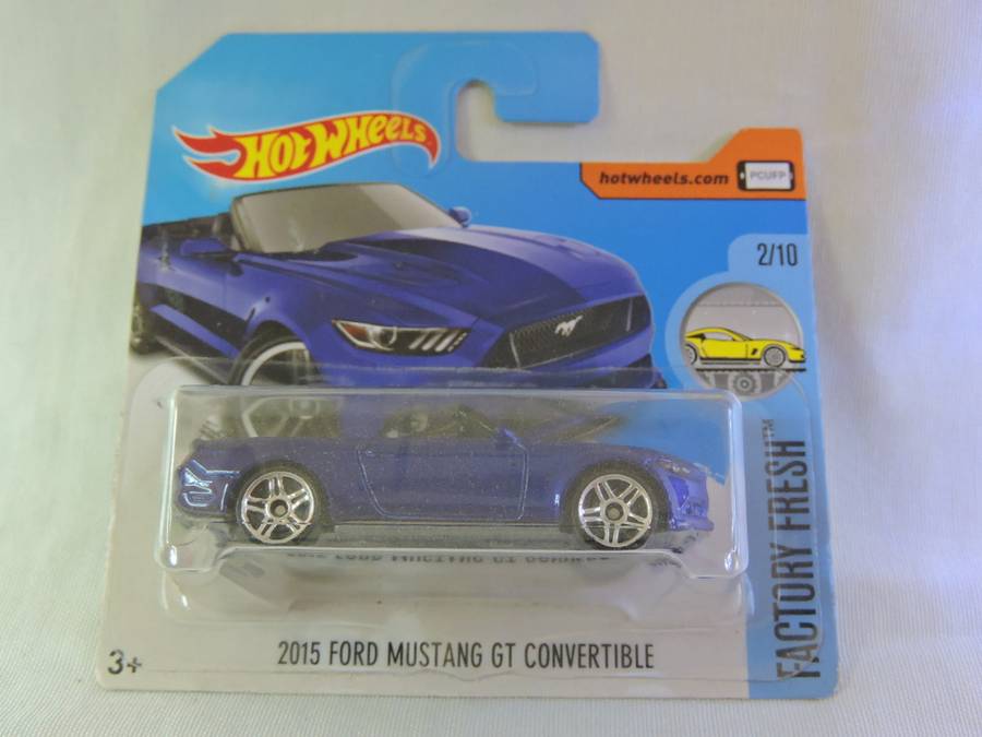 Hot Wheels FORD Mustang GT Convertible ( Royal Blue )