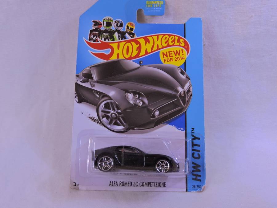 Hot Wheels Alfa Romeo 8C ( Black )