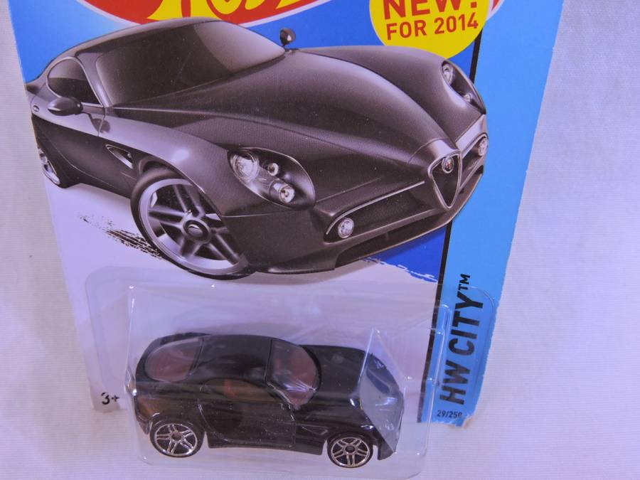 Hot Wheels Alfa Romeo 8C ( Black )