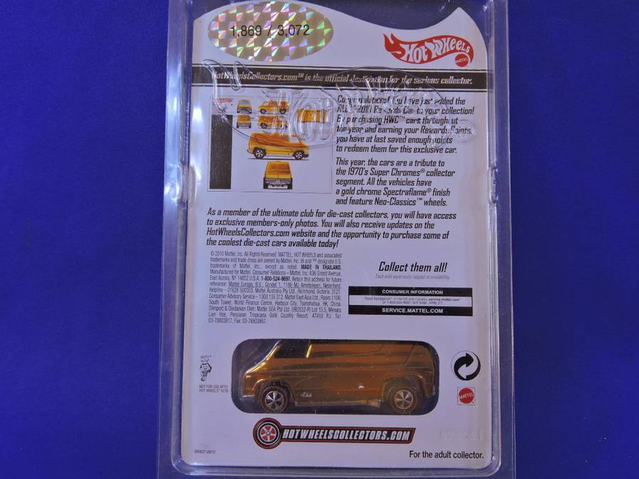 Hot Wheels SUPER CHROMES Super Van ( Gold ) 2010 RLC Rewards Series 1869/3072