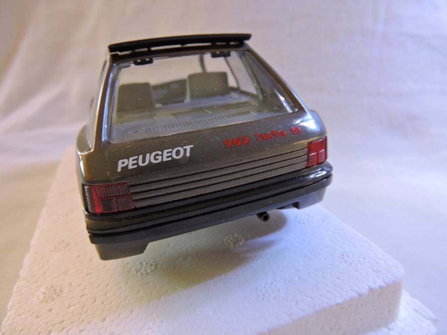 Bburago Peugeot 205 Turbo in Box ( Charcoal ) Rare Model