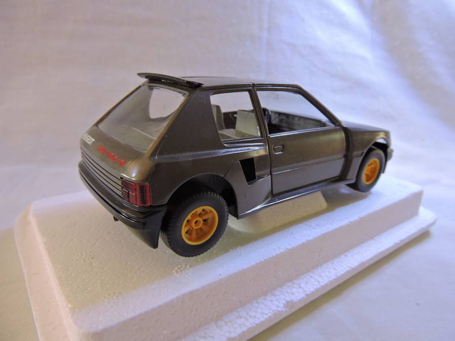 Bburago Peugeot 205 Turbo in Box ( Charcoal ) Rare Model