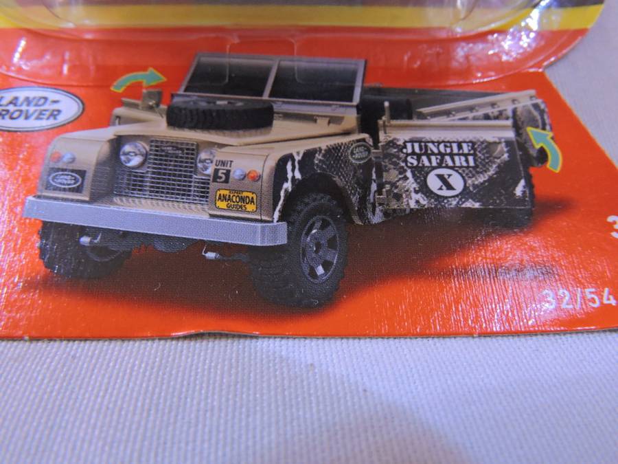 Matchbox Land Rover Gen 11 Pick Up  (1965 Moving Parts)  Like Hot Wheels...