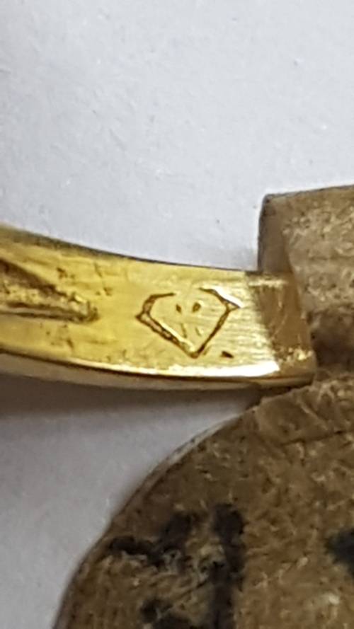 18ct Gold Sapphire and Diamond Ring