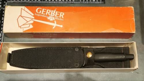 VINTAGE RECCE USED GERBER MARK 11 FIGHTING KNIFE