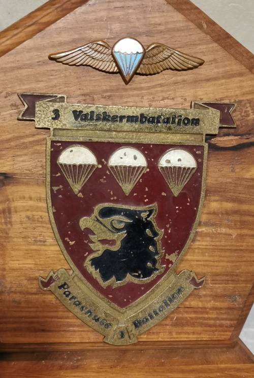 SADF 3 PARACHUTE BATTALION PLAQUE